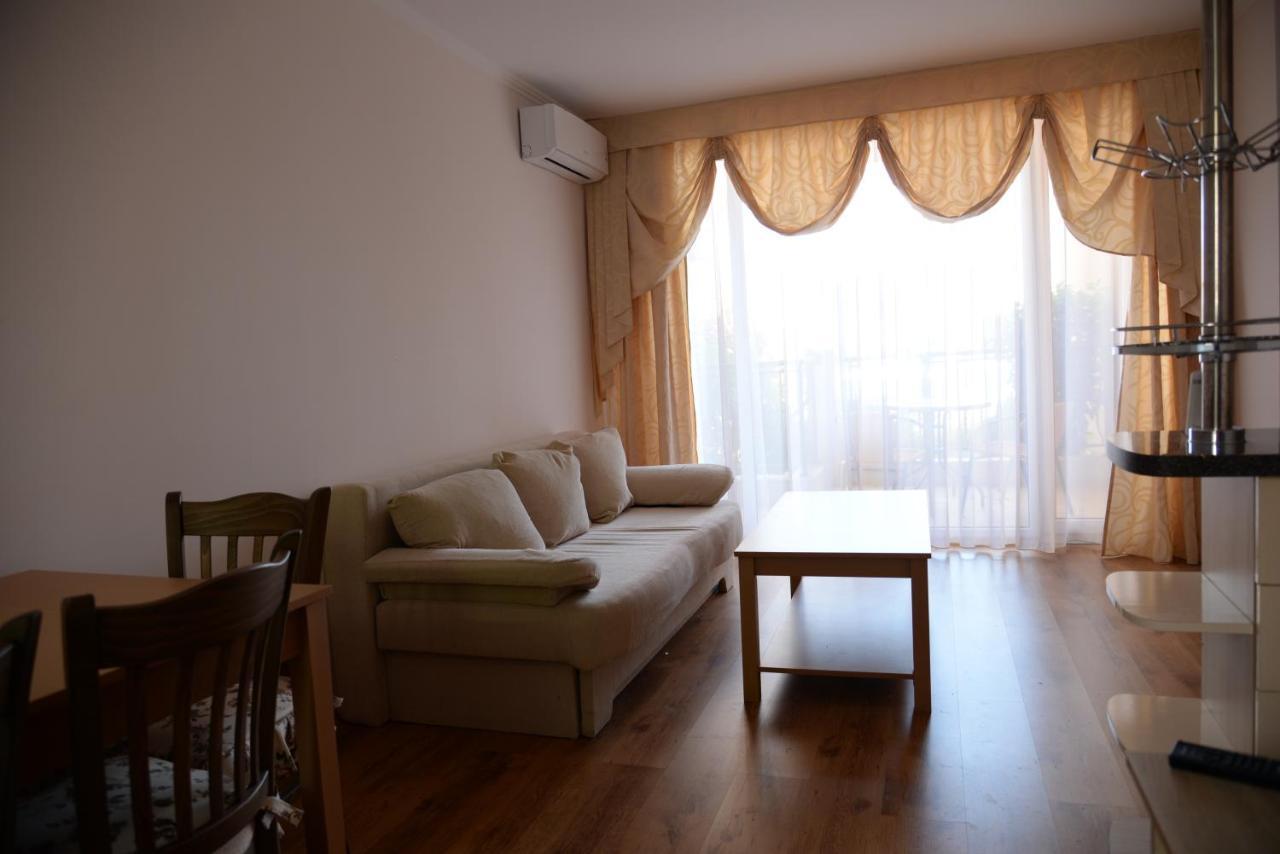 Family Lux Apartment Sveti Vlas Esterno foto